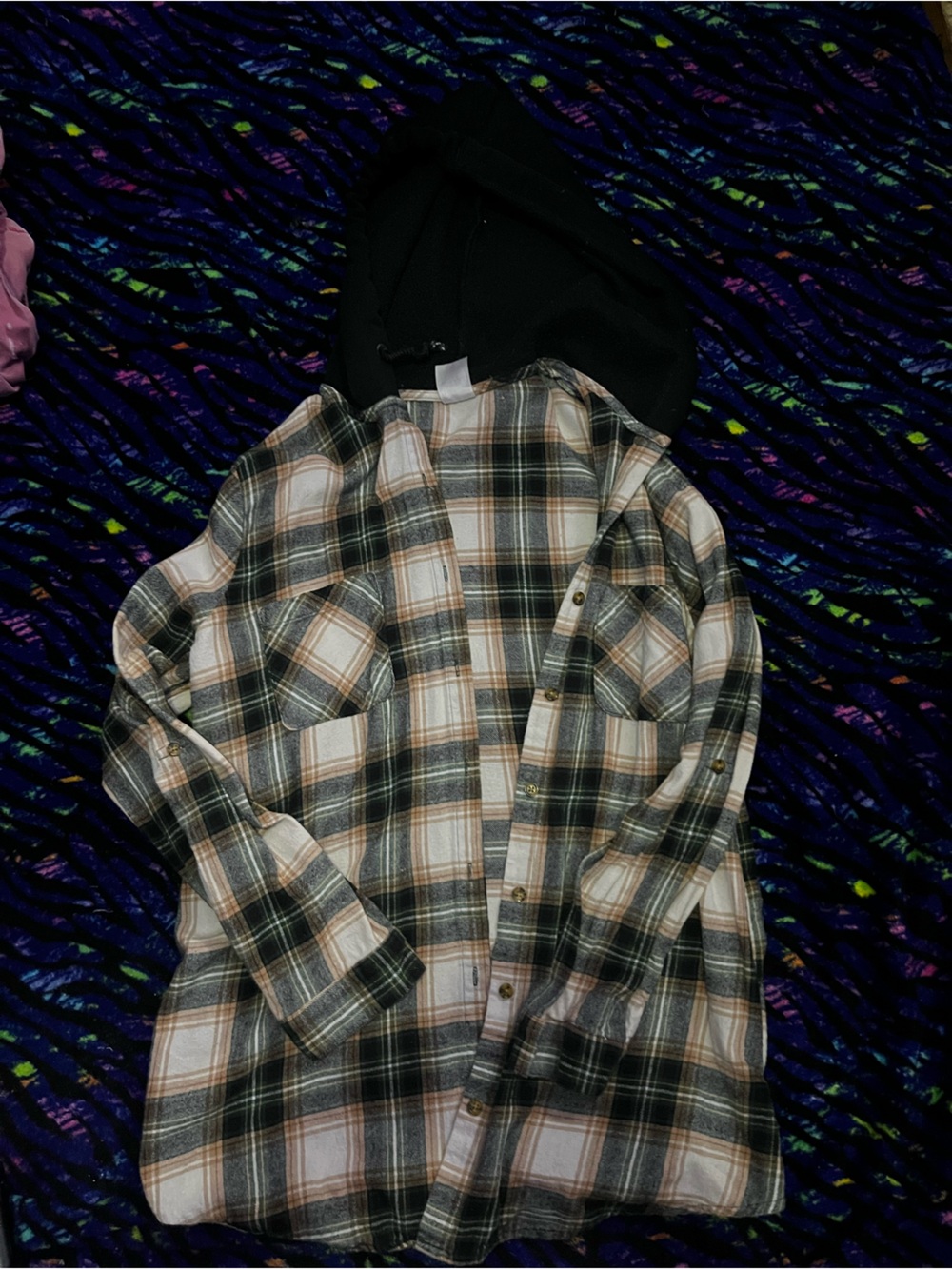 No Boundaries Plaid Hooded Flannel Shirt Jacket - Green, Cream, Black